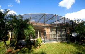 Pool Enclosure Cleaning